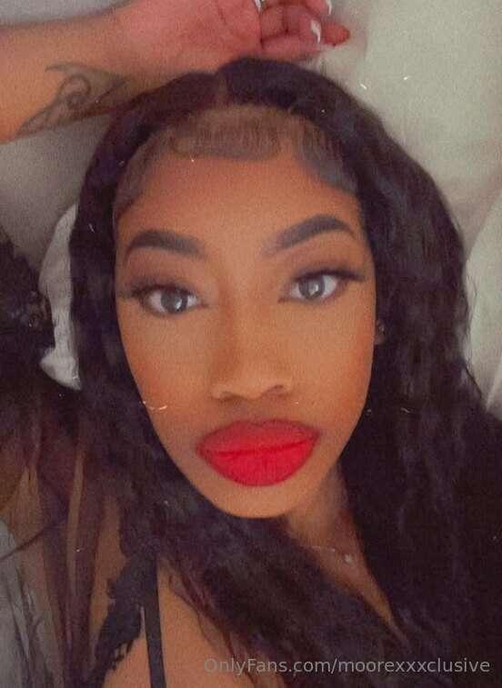I lay pretty, but don’t get it twisted, this mouth doesn’t j..