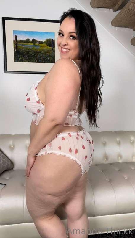 So sweet I want you to come have a taste 👅