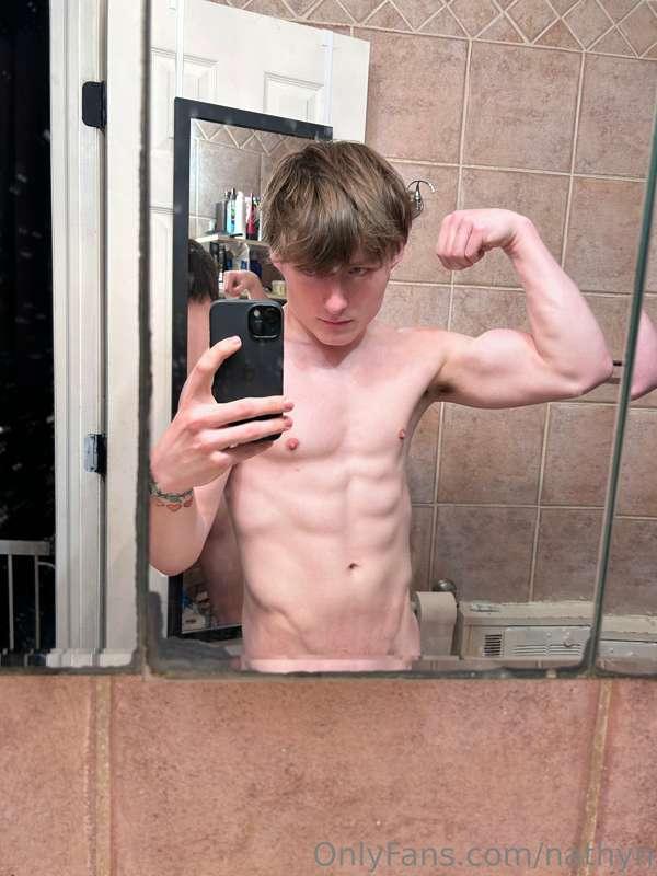 Message me and let's shower together