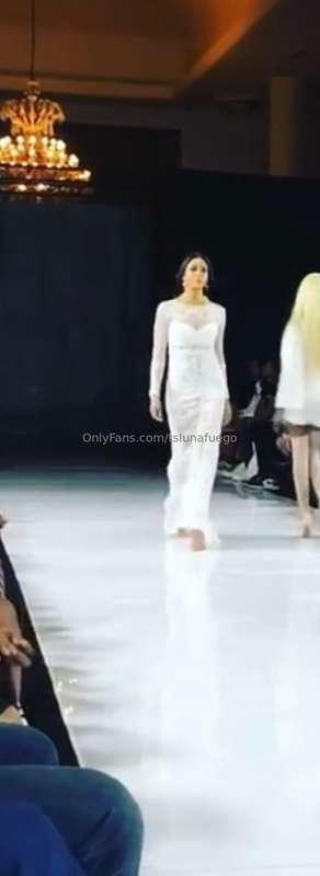 Let's get a little closer. Did you know? I prefer to stay ou..