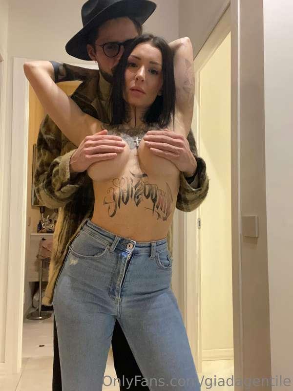 Quanto vorreste toccare voi?😛