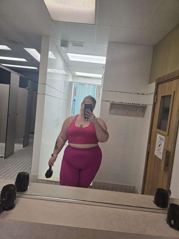 bigbuttlexy image #1