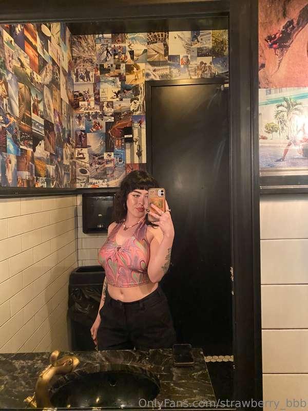 😋