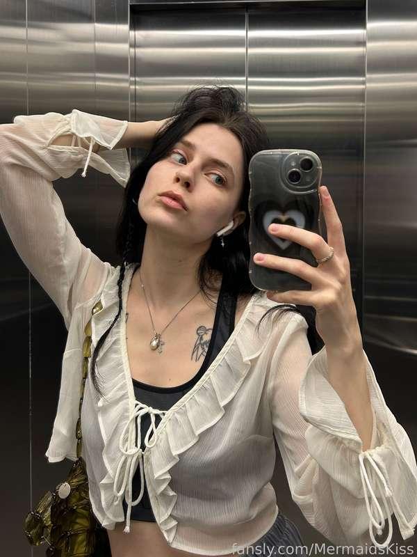 mermaidskiss image #1