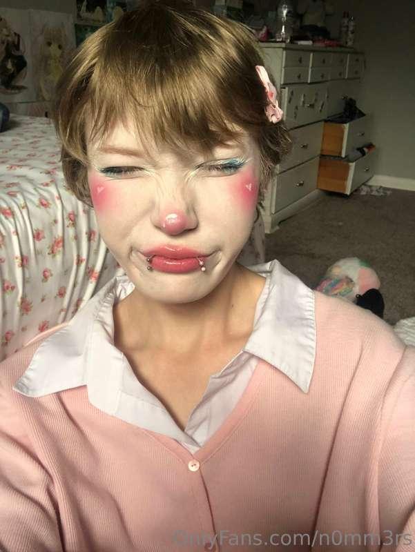 If you don’t scroll through them all you’re missing outtt