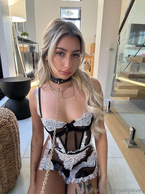 Did someone call for a naughty maid😈 DM maid for the full se..