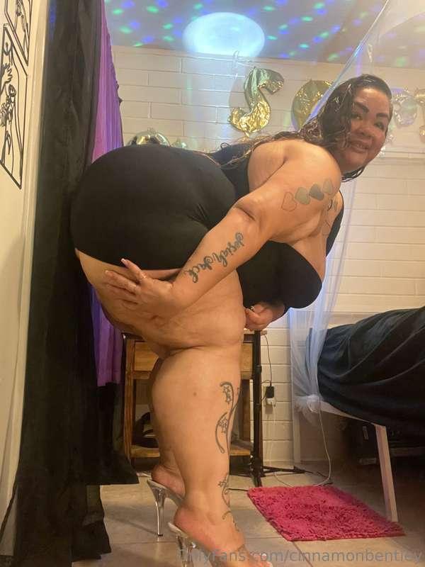 Daddy cum hang out with me live right now.. freaky friday