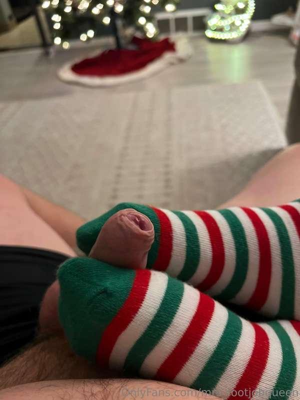mrs_footjobqueen image #5