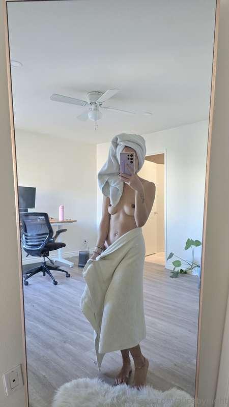 nipslip day! 💋