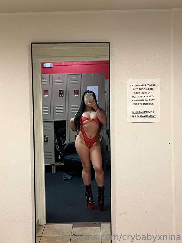 What’s your fav color? I might just have to wear it 💕