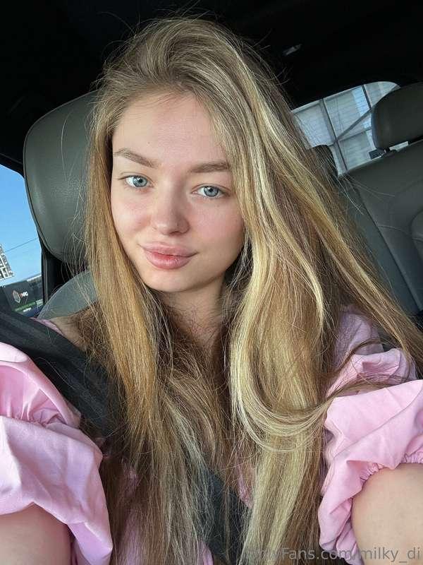 🚗 I love driving!Every time I’m behind the wheel, it’s puref..
