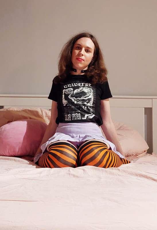 Would you like to lie on the bed with me and relax? 😘