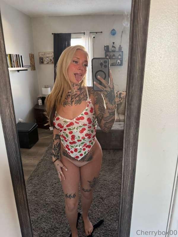 Unlock my posts to see how dirty I really get ☺️