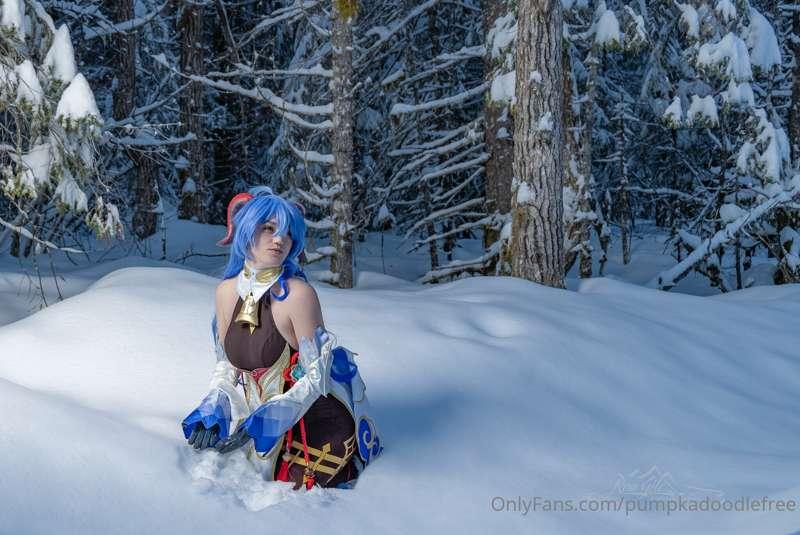 anyone else into genshin impact?