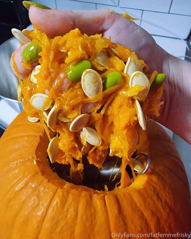 What do ass fucking and pumpkin carving  have in common? 

I..