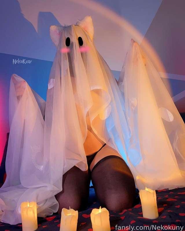 Trick or treat? 👻

#fyp #femboy #ghost #trap #sissy #twink #Halloween #booty #dick #ass #soft #fetish #dick #cock  #stockings 