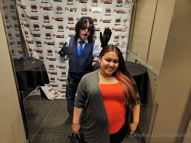 "Want to play some football Johnny?"
😝 I went to a screening..