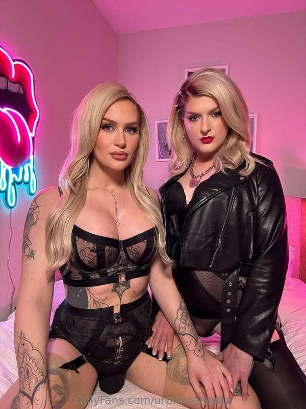 @bratpunk Lucy Rollins and I always have the best time 😈 We ..