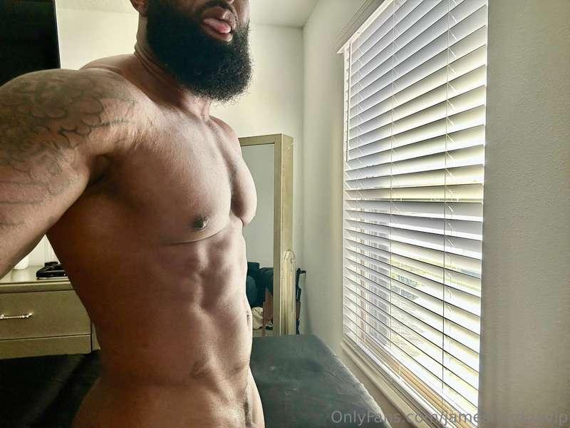 Saturday nite fun on the way!!!! 😈🔥🔥