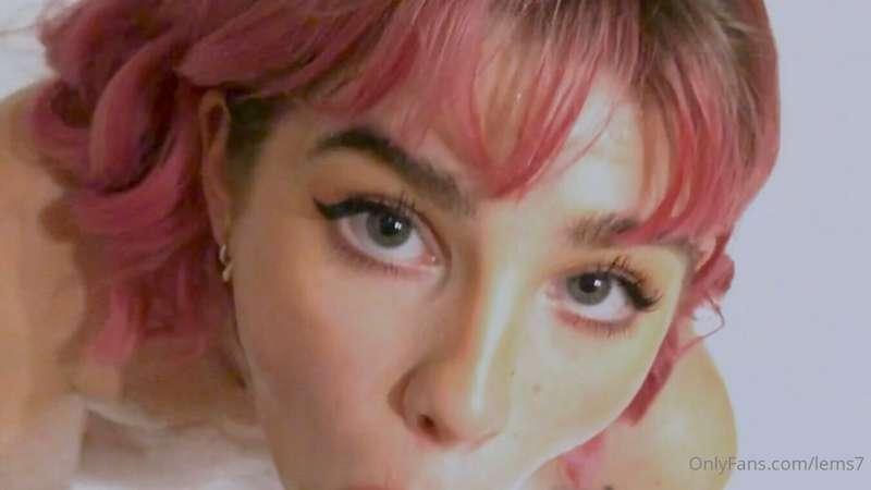 POV bathtub bj 🤤 an oldie but a goodie 😈