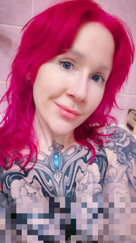 New haircolour, who this? 😁💕✨Join me in the tub, baby! Let's..