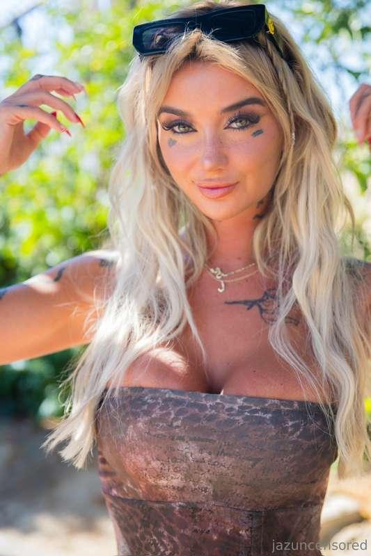 Maybe you’ve been missing the real me? 😏 Slide into my VIP a..