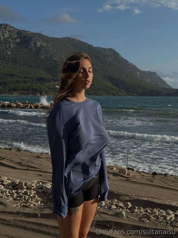 Lost in the sound of the waves 🌊✨ sometimes the best view is..