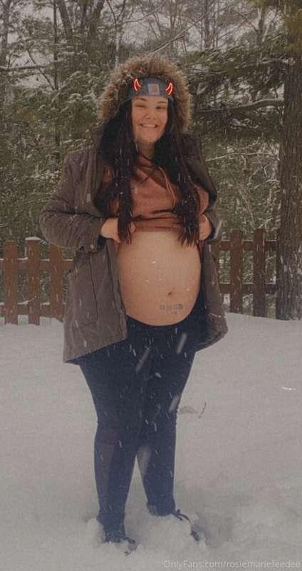 Playing around in the snow storm! Couldn’t help but share my..