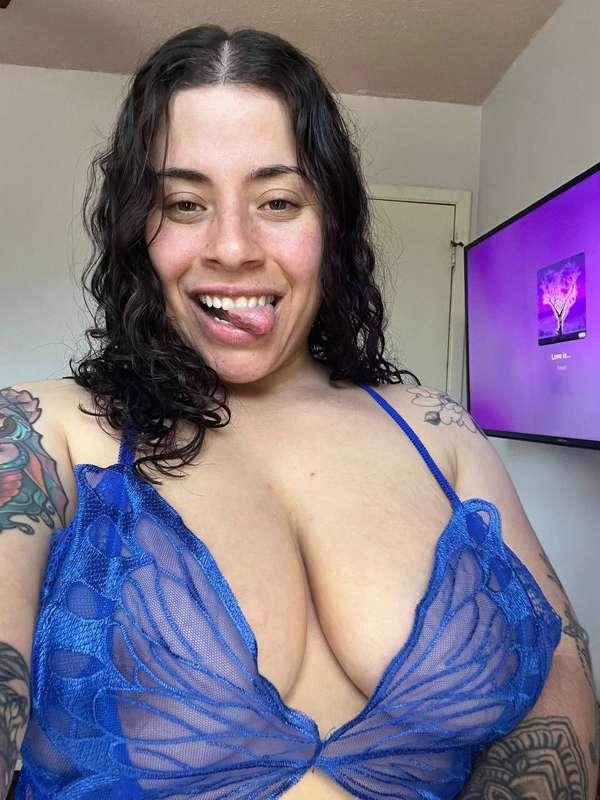 Your messages are close-up, creamy, and absolutely filthy 💦
