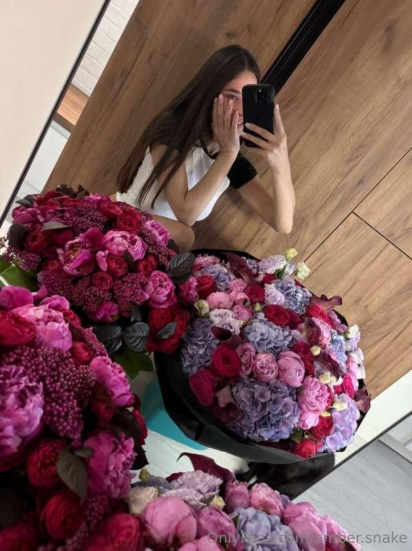 Still speechless… 🥺 Thank you to my favorite fan for making ..