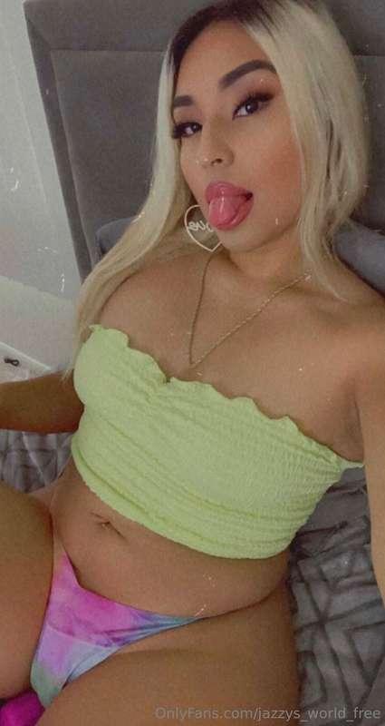 😝