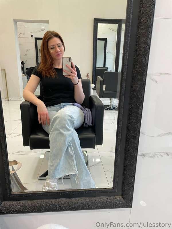 So jetzt erstmal die Haare schön machen lassen 😘