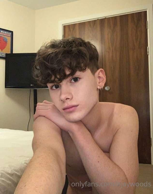 will u top me? 🥺

𝐬𝐞𝐧𝐝 𝐚 𝐭𝐢𝐩, 𝐠𝐞𝐭 𝐚 𝐫𝐞𝐰𝐚𝐫𝐝