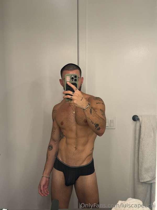 It’s Black Friday and u know what that means 😈 papi is ready..