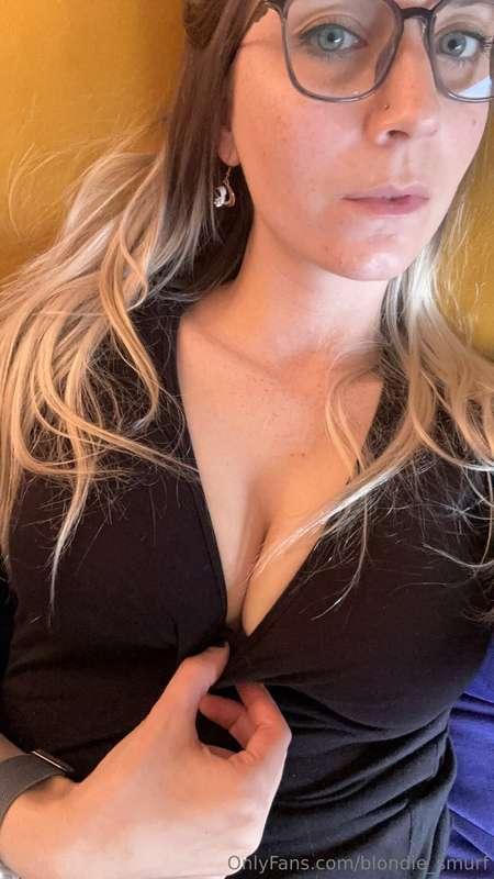 A very late Happy Valentine day! 💋(Enjoy this oldie)