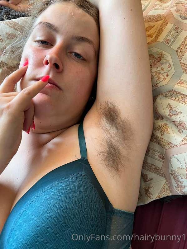 It’s been so hot here I’ve had to get naked 😂 

Check out th..