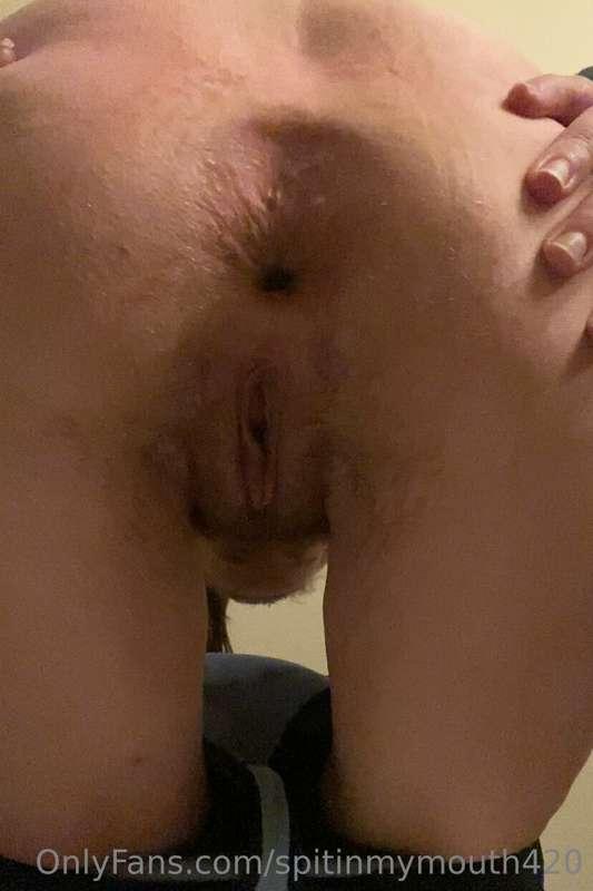 Tip this post for 5 POV videos 🥰🤎 cute little gape