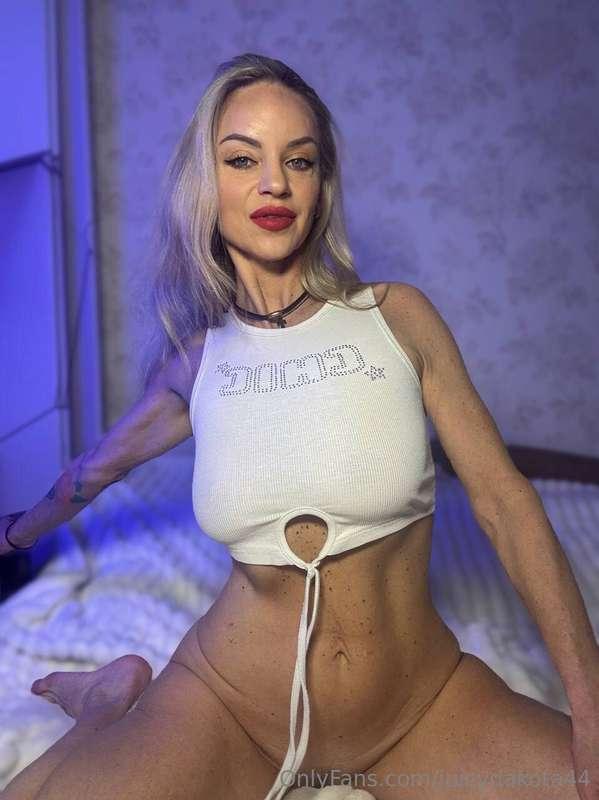 juicydakota44 image #2