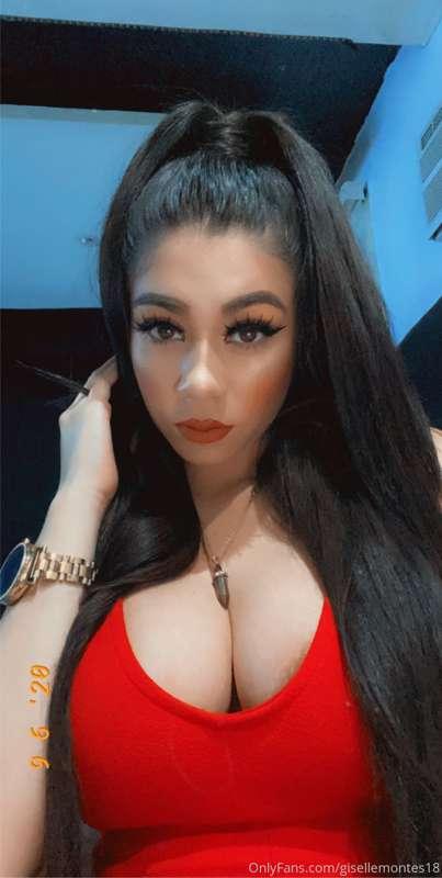 Lots of uncensored content! You are paying to see my body, a..