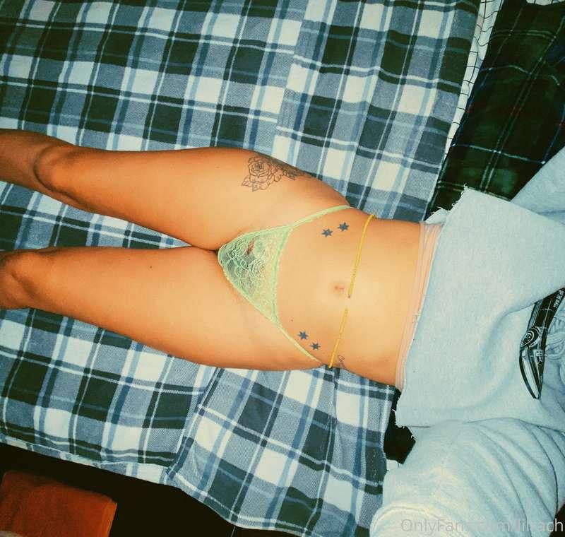 I love my thick thighs, I know a lot of you miss my skinny p..