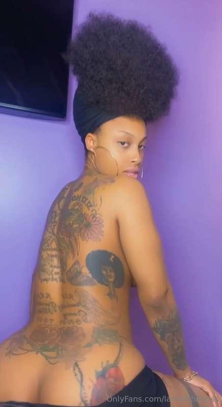 ### ARE YOU HORNY RN BBY? 😇
i’m so fucking horny rn and i’m ..