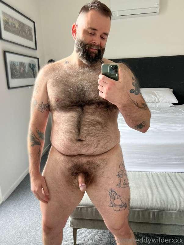 Playing in the mirror again! 😏 I’m getting the bedroom set u..