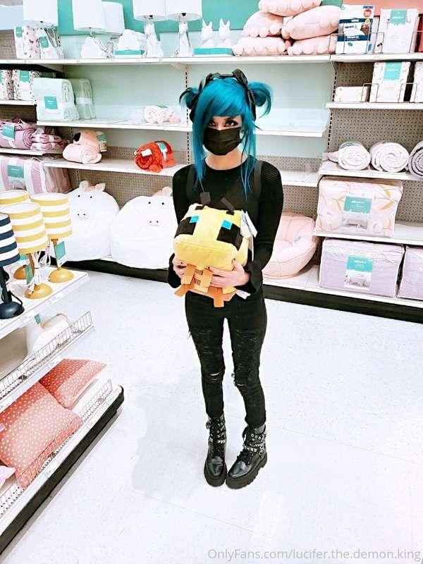 🐝