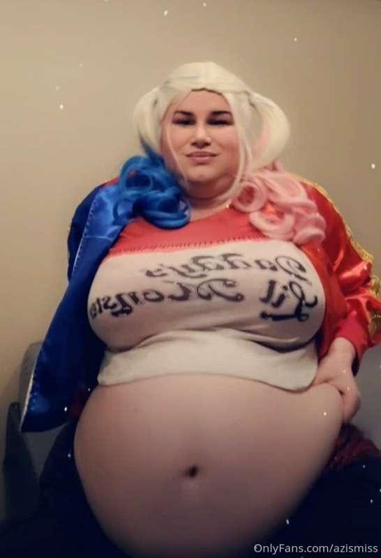Poor Harley. RIP her figure