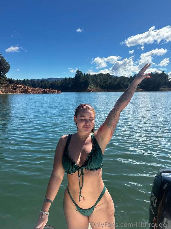 come and enjoy this ride with me😏😈