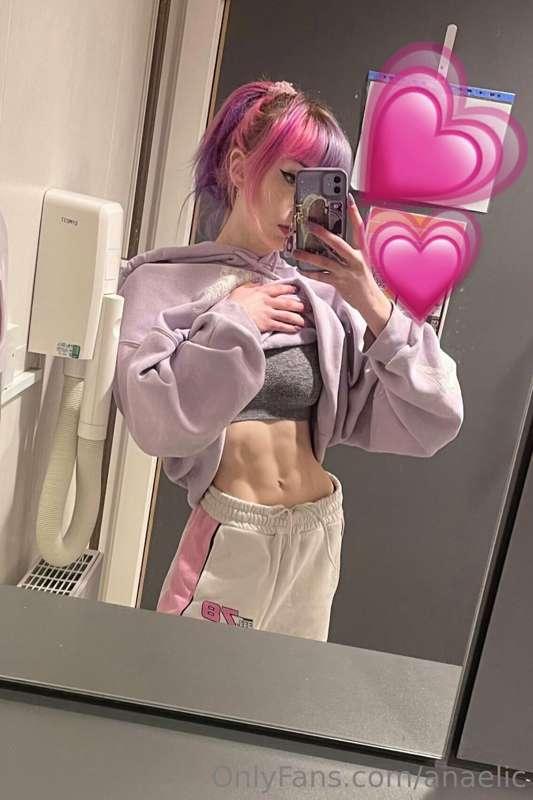Some post workout pics since you guys seemed to like the fir..