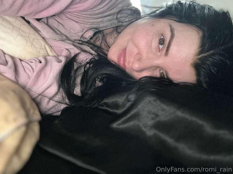 Cum to bed.. 🥵