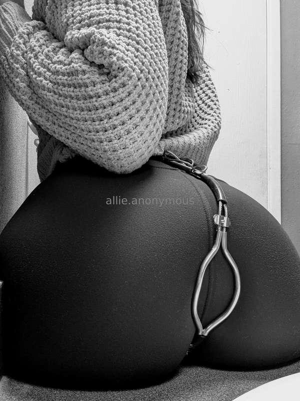 allie.anonymous image #1