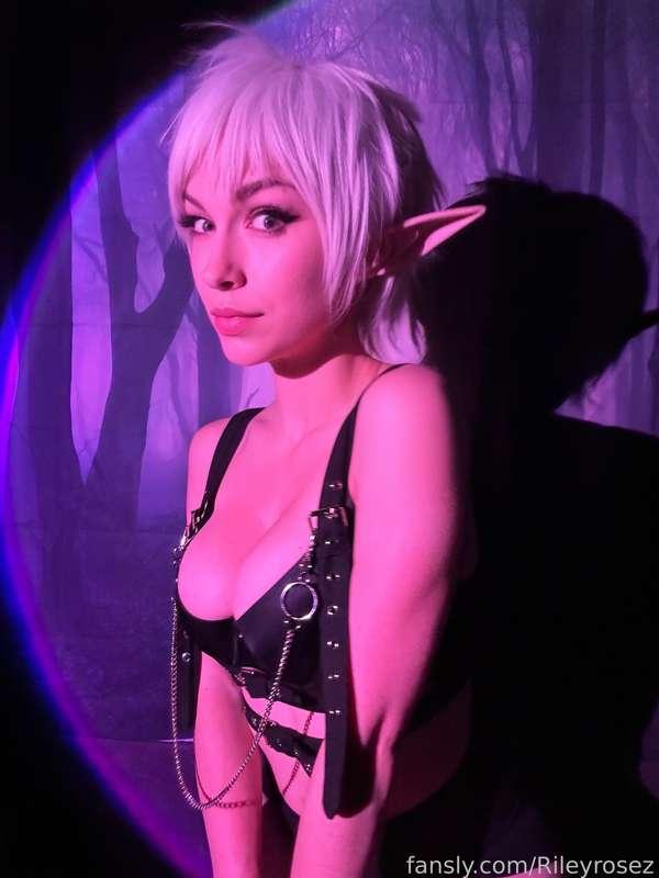 What? Does an Elf got your tongue or somethin’? Hehehe
