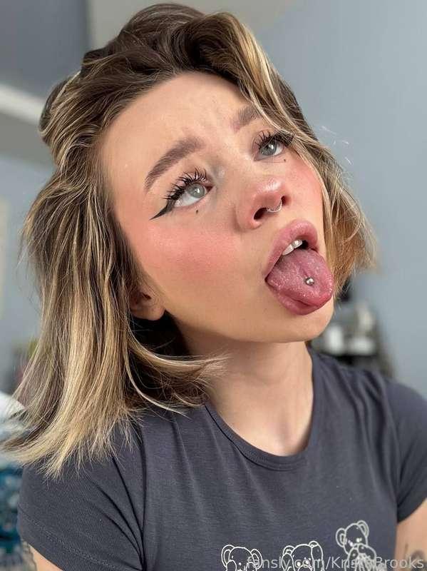 Look at how my eyes are shining ✨✨







#blonde #ahegao #fyp #teen #petite #tattoed #cute #18 #uwu #tongue